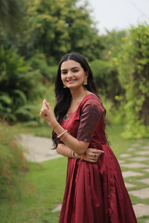 Maroon Silk Gown And simple weave with a sharp hand, Jacquard fabric Gown For Woman