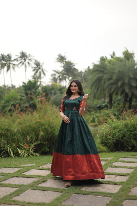 Green Silk Gown And simple weave with a sharp hand, Jacquard fabric Gown For Woman