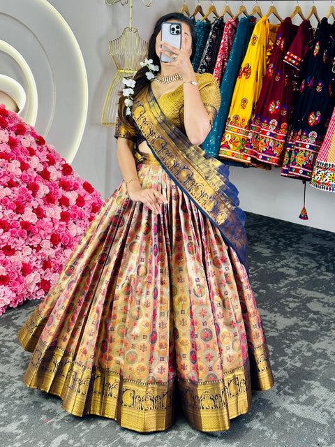 Pretty in Multicolor  this lehenga is a grand choice to level up and shine this wedding season.