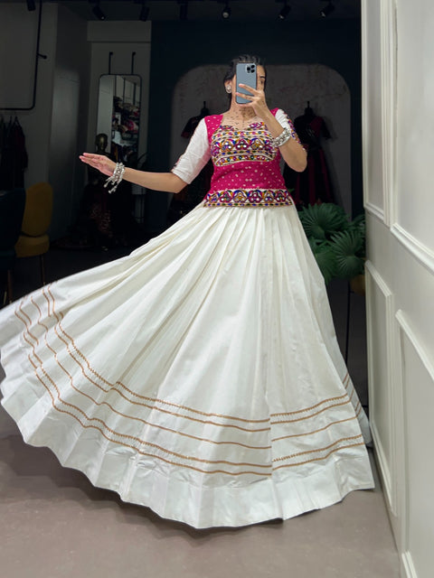 White Gamthi Craft with a Modern Design Touch In This Navratri For Women In USA