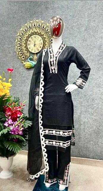 Black Presenting New Festival Stitched Collection Salwar Kameez For Woman In USA