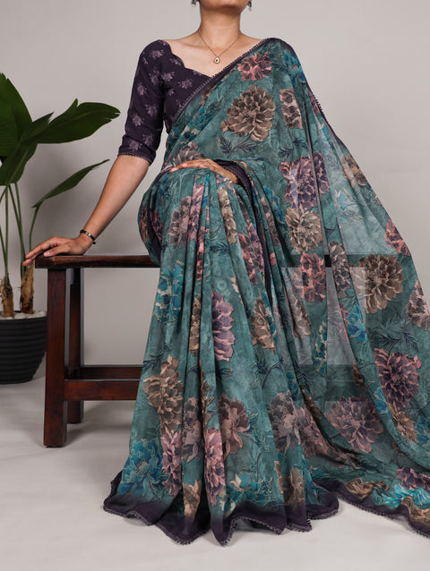 Georgette Saree that speaks in flowers represent your classy look for women