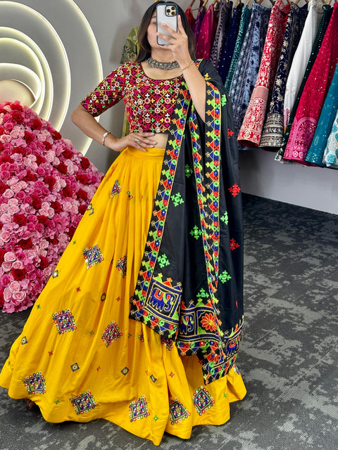 Amazing designer Navratri lehenga choli with dupatta for women in USA