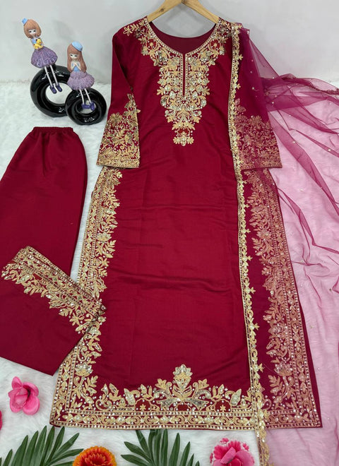 Red New Designer Heavy Work 3 Pic Suit Set For Women In USA