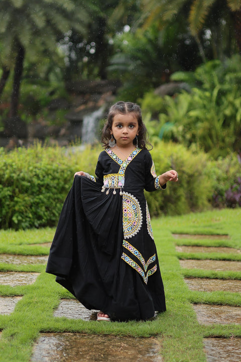 Black Celebrate the spirit of Navratri with our exclusive Kids Set of Navratri dresses for kids