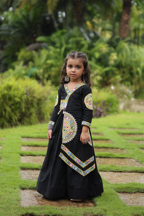 Black Celebrate the spirit of Navratri with our exclusive Kids Set of Navratri dresses for kids