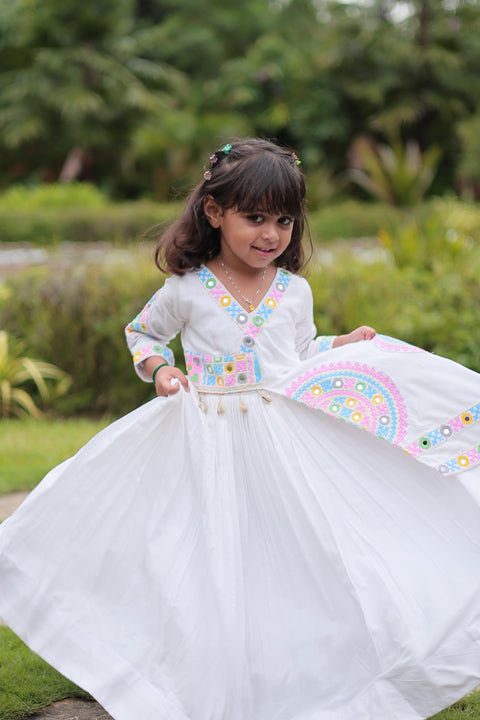 White Celebrate the spirit of Navratri with our exclusive Kids Set of Navratri dresses for kids