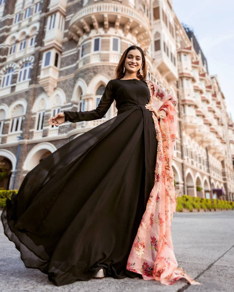 The Black beautiful flaired floor touch gown comes along with cotton lining with dupatta for woman