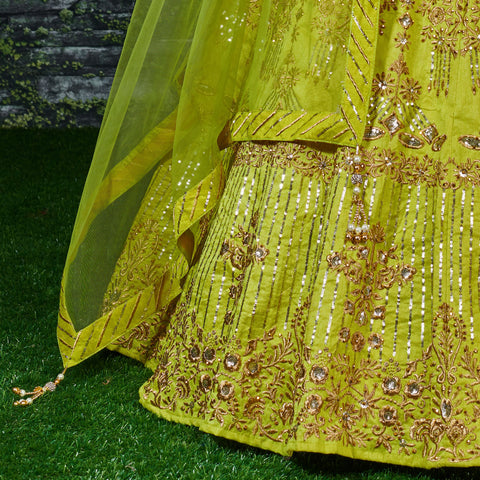 Green Flaunt your simple and pretty look with this hypnotic colored lehenga choli For Women