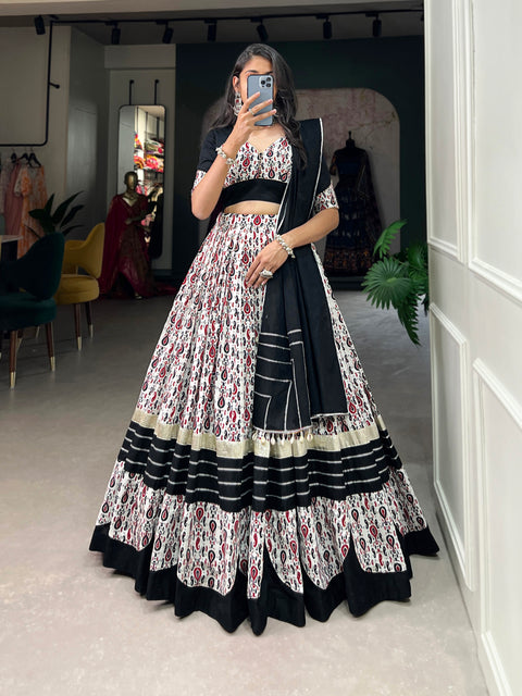 Trendy Navratri lehenga choli in USA free shipping