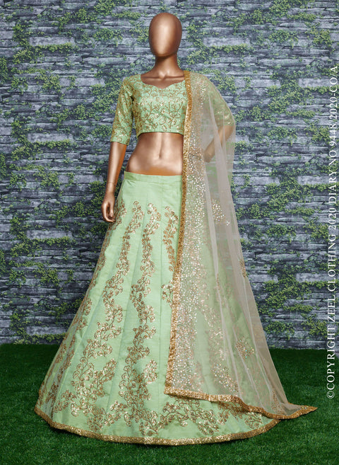 Green Elegant Comes along with unstitched embroidered art silk blouse piece and soft netted embroidered dupatta For Women