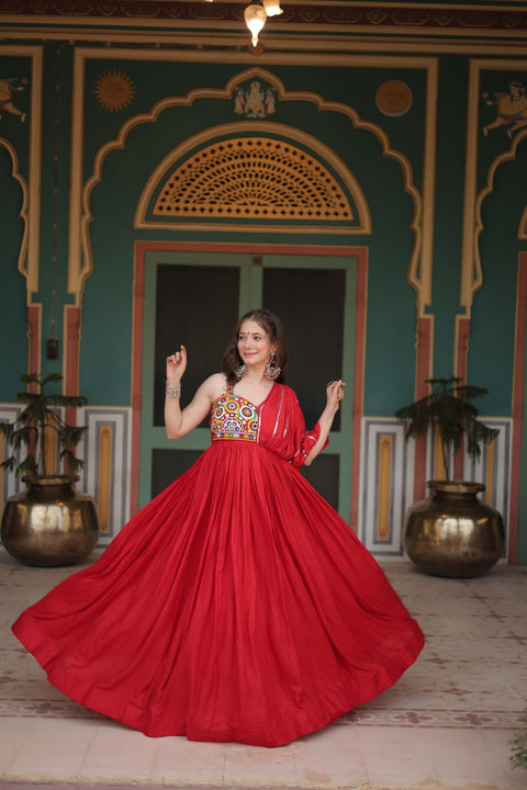 Flowing Your Festive Wardrobe With This Red Designer Outfit For Navaratri For woman