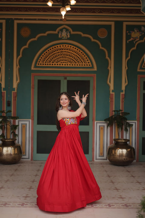 Flowing Your Festive Wardrobe With This Red Designer Outfit For Navaratri For woman