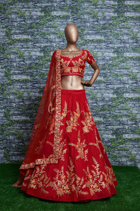 Red Adorn a simple yet elegant charm with this ensemble in an this dark red lehenga choli for women