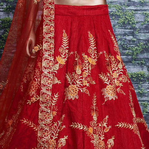 Red Adorn a simple yet elegant charm with this ensemble in an this dark red lehenga choli for women