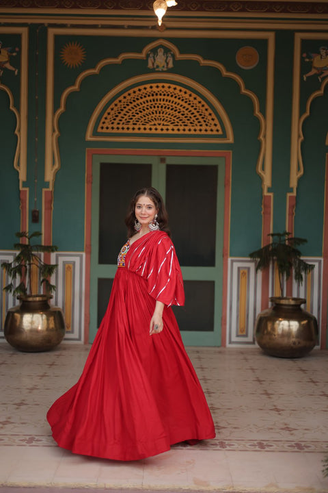 Flowing Your Festive Wardrobe With This Red Designer Outfit For Navaratri For woman