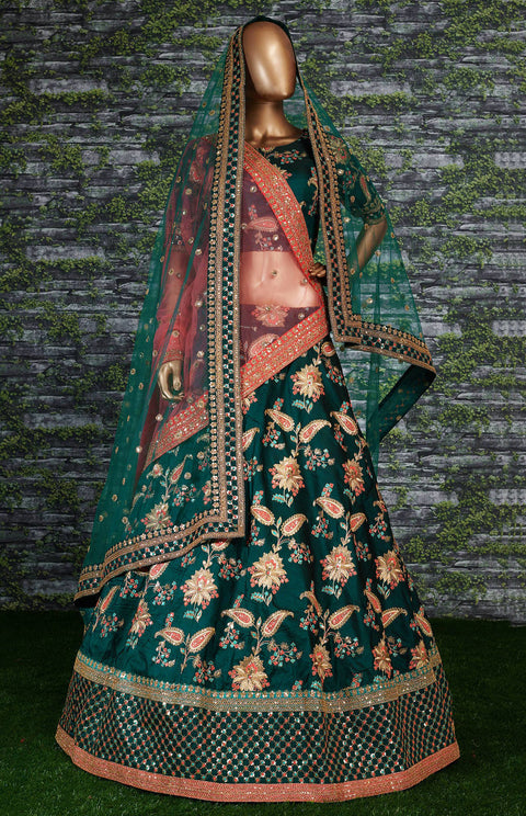 Teal Blue Be a symbol of bespoke Indian beauty with this truly traditional lehenga For Women In Wedding Wear