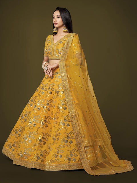 Graceful Yellow Wedding Wear Heavy Lehenga Choli for Women with Dupatta in USA Sequence Lehenga Choli